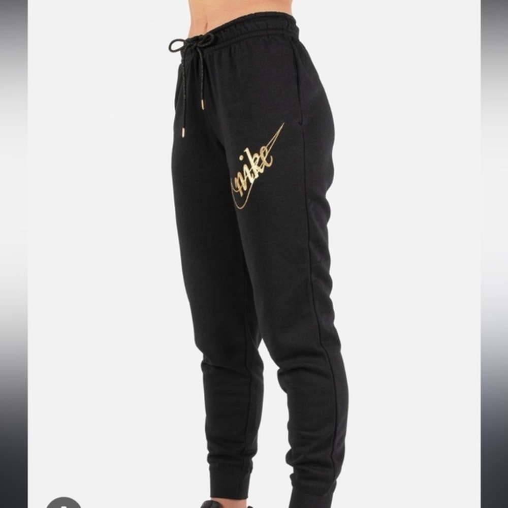 Nike sweat pants
